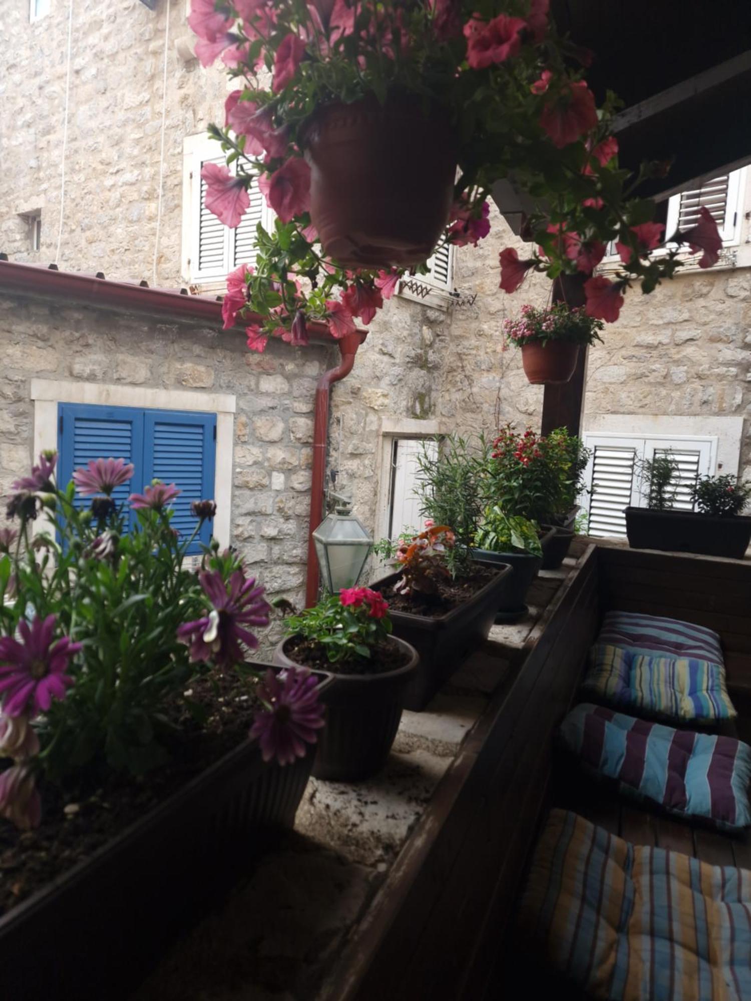 Rooms Dana Old Town Будва Экстерьер фото