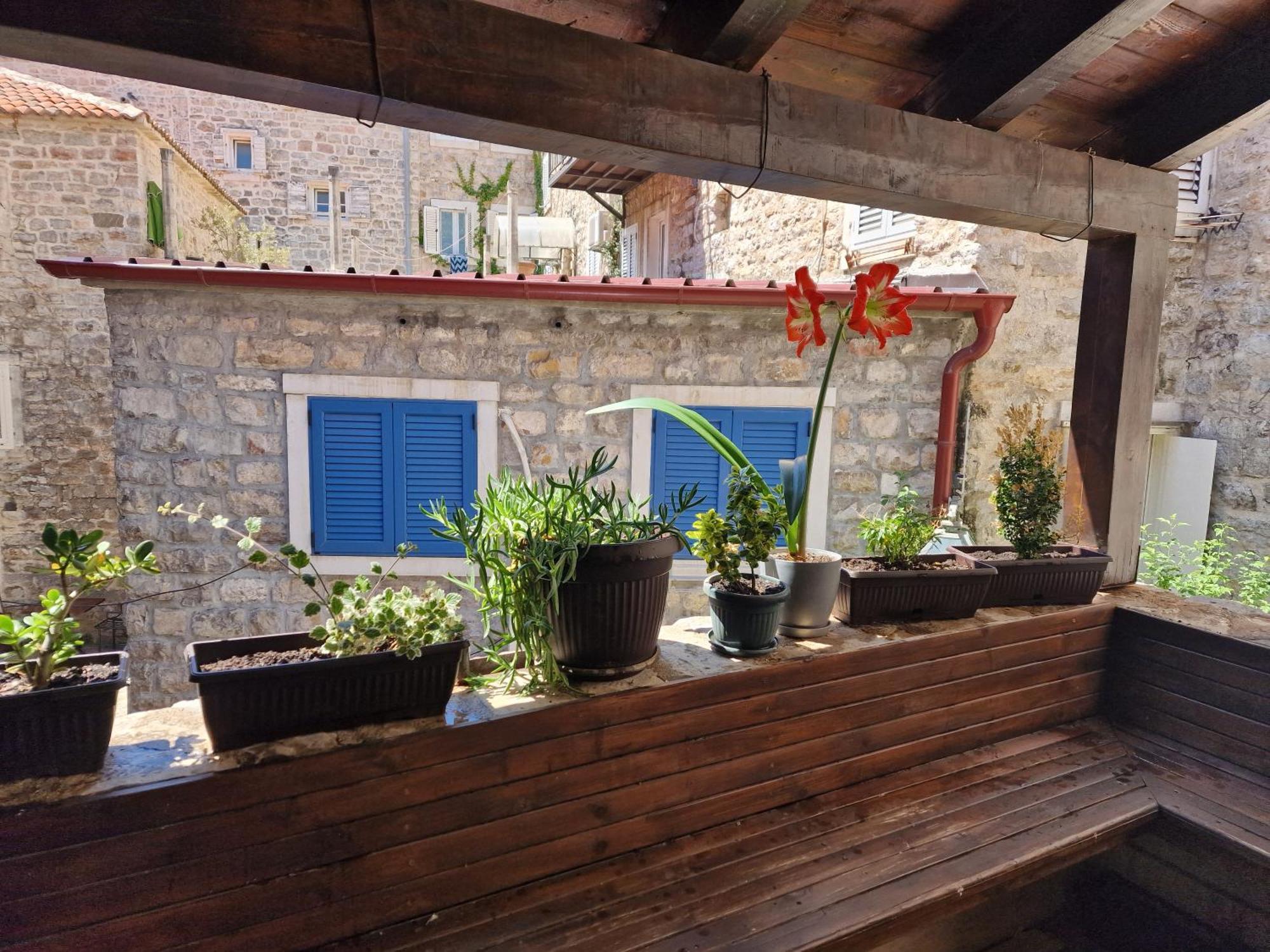 Rooms Dana Old Town Будва Экстерьер фото